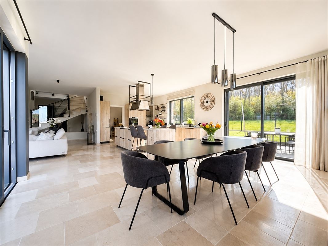 Splendide villa contemporaine avec charme!