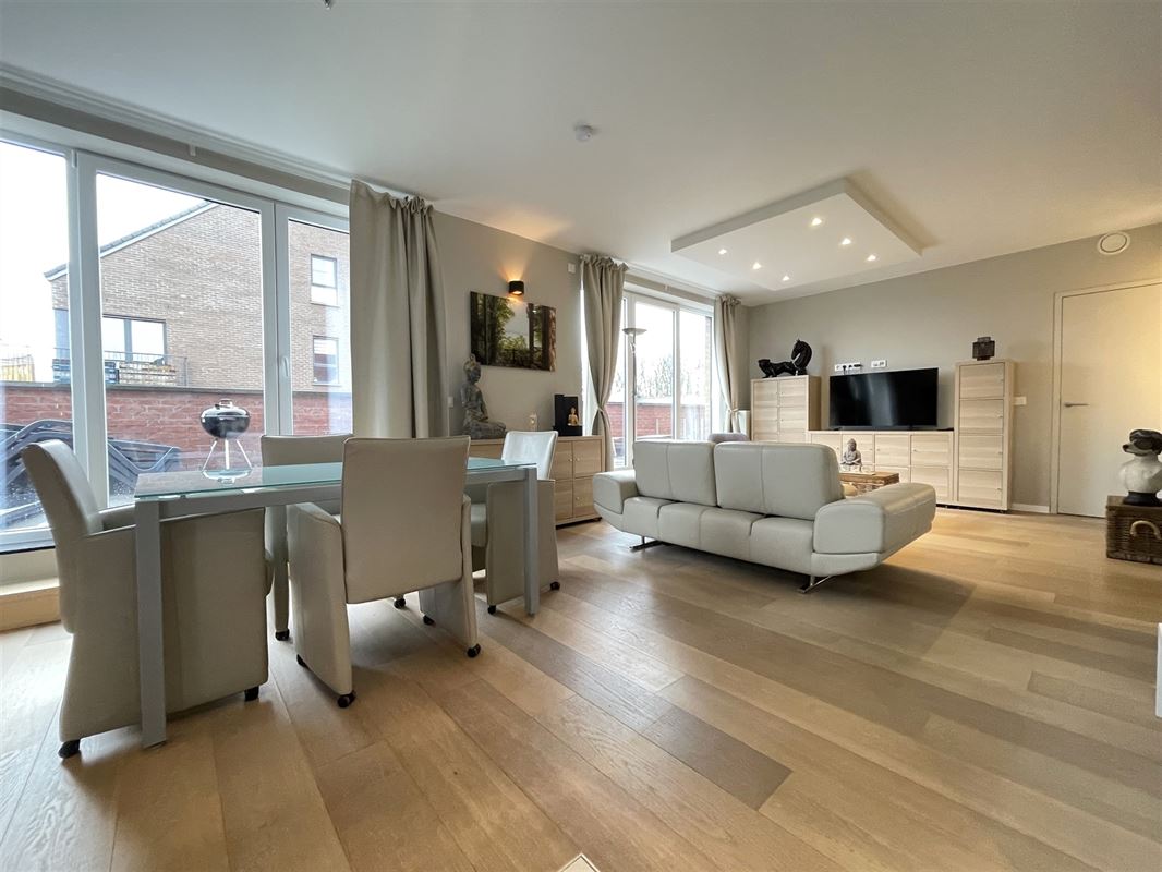 Confort & lumière - Terrasse +/- 47 m²