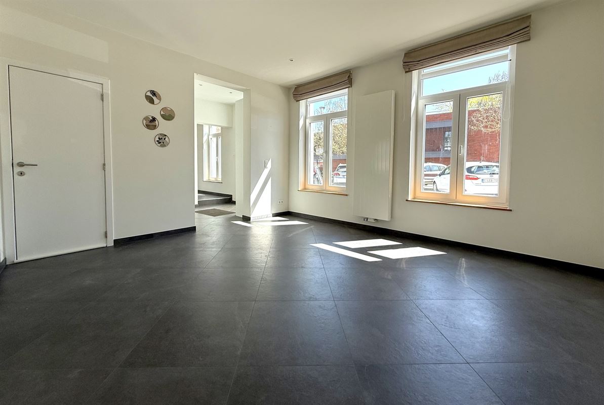 CENTRE - RENOVEE - PEB B - TERRASSES