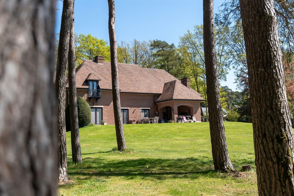 Somptueuse villa dans un écrin de verdure