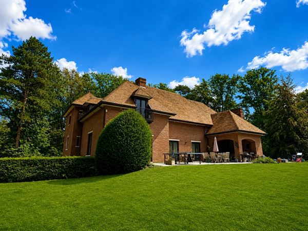 Somptueuse villa dans un écrin de verdure