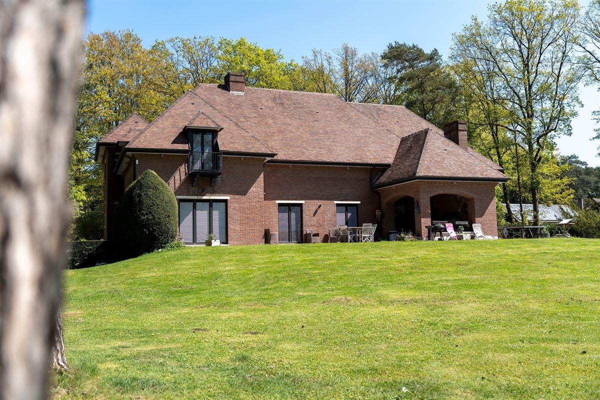 Somptueuse villa dans un écrin de verdure