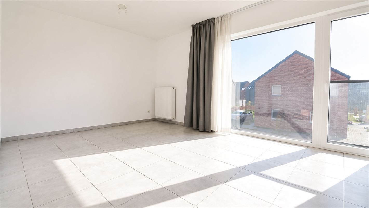 2E ETAGE - CENTRE ACCESSIBLE A PIED - CALME