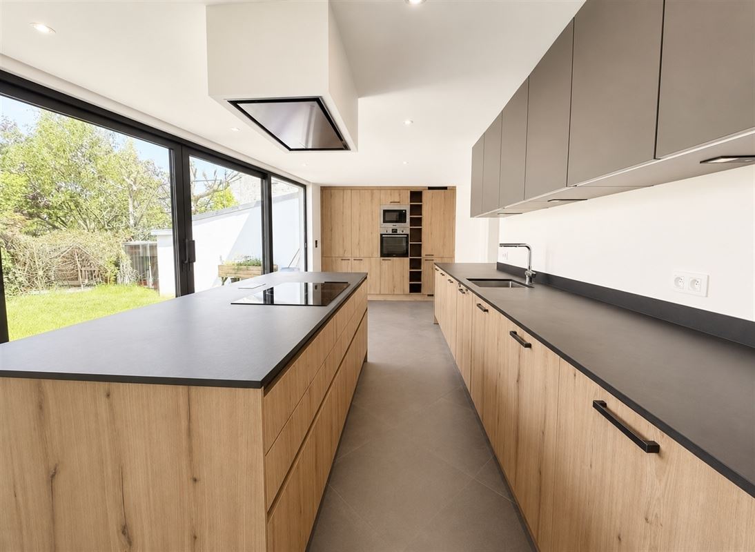 CENTRE - RENOVEE - PEB B - TERRASSES