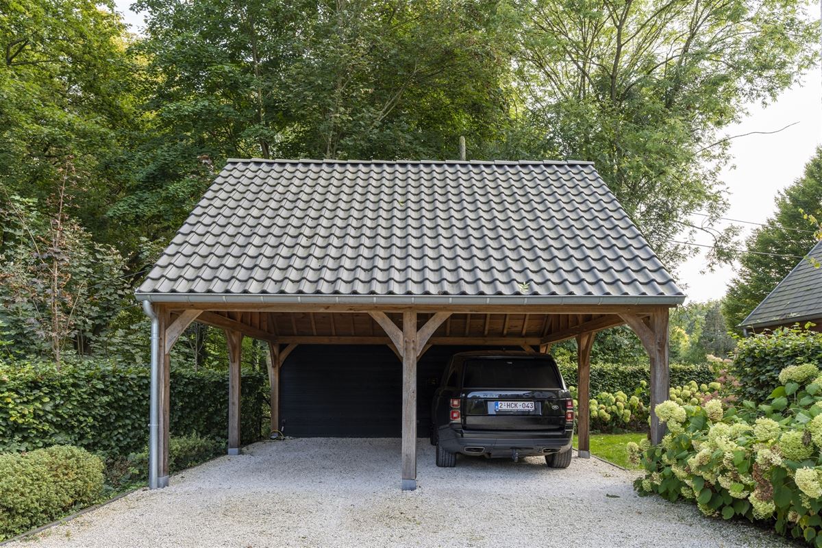 Splendide villa de qualité avec piscine!