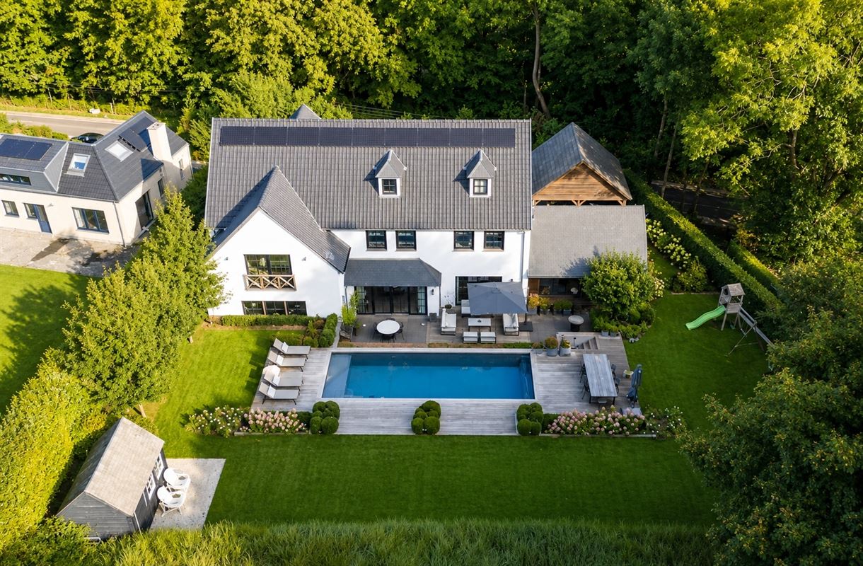 Splendide villa de qualité avec piscine!
