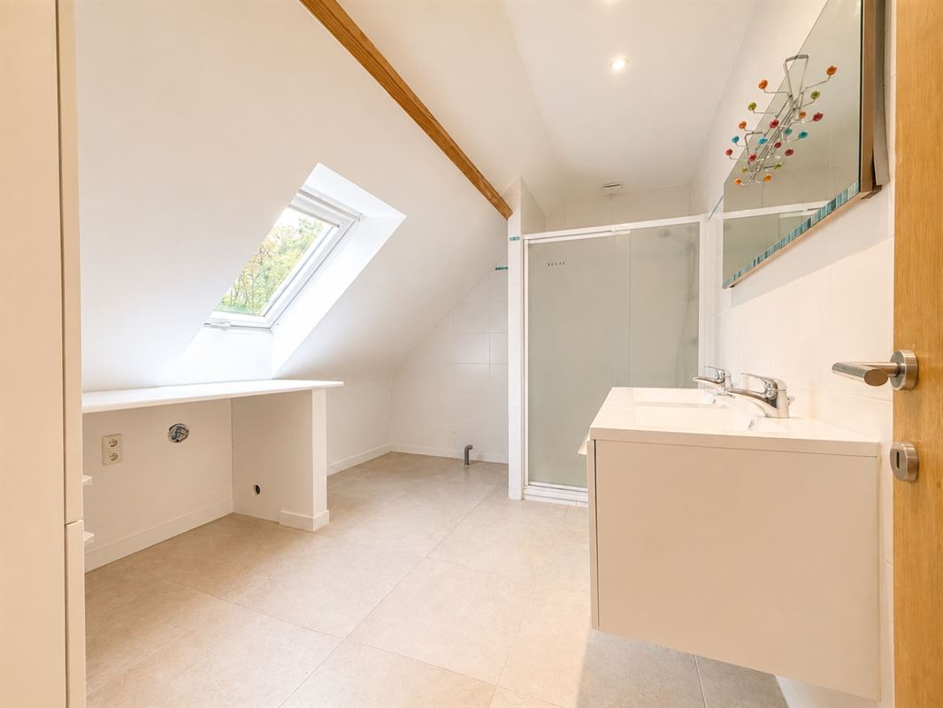 Jolie villa 4 ch (1 au rez ac sdb) -gd jardin!