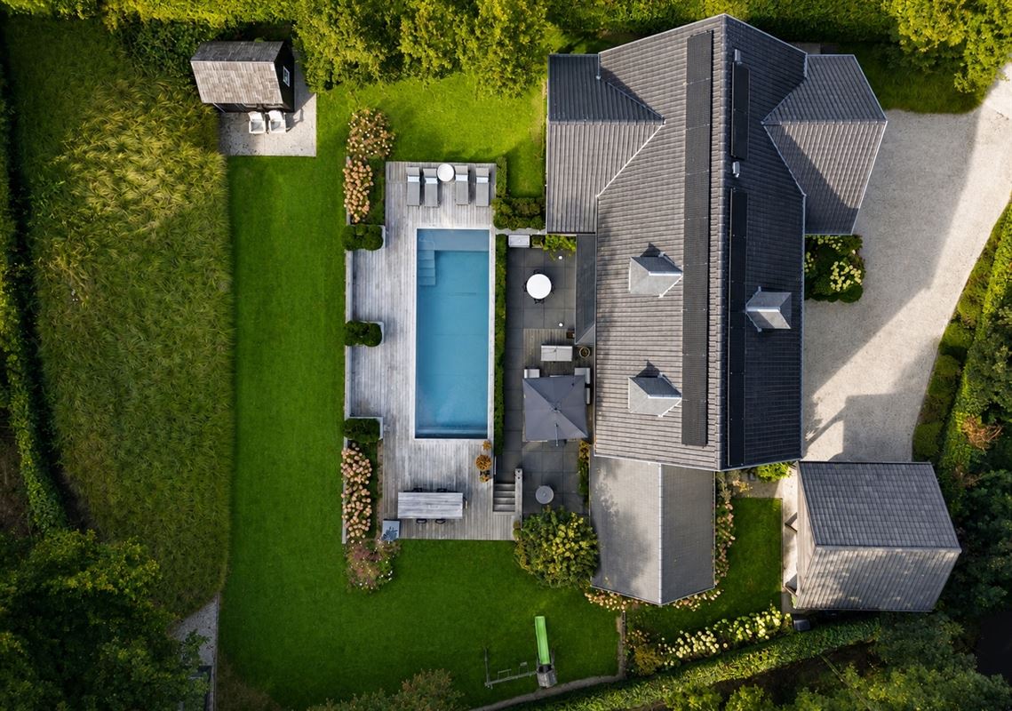 Splendide villa de qualité avec piscine!