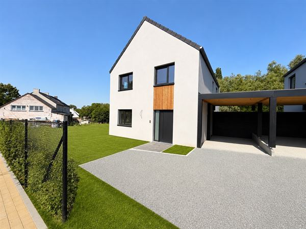 Frêne - Construction neuve!
