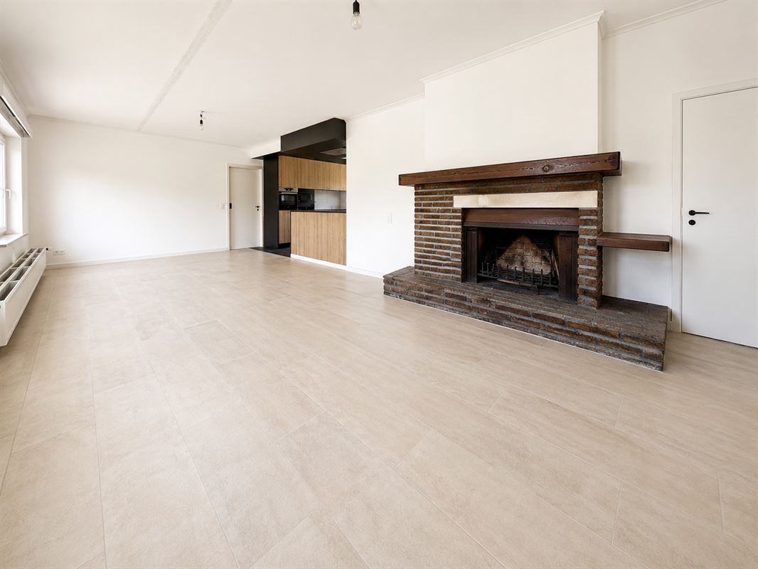 PLAIN-PIED RENOVE - CALME - COMMERCES A 5'