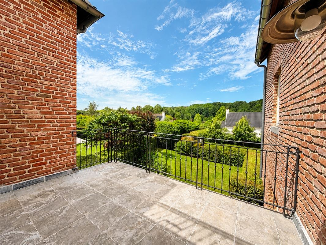 Appartement 2/3ch D’EXCEPTION avec 3 terrasses et piscine!