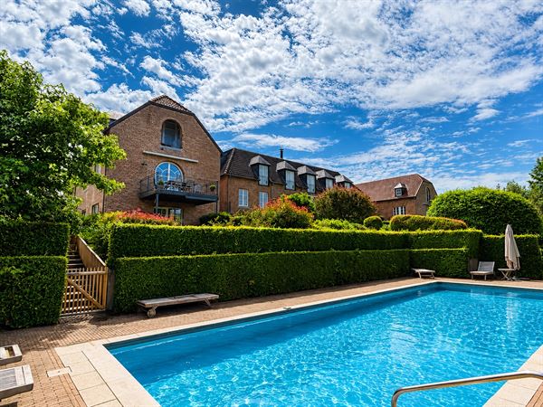 Appartement 2/3ch D’EXCEPTION avec 3 terrasses et piscine!
