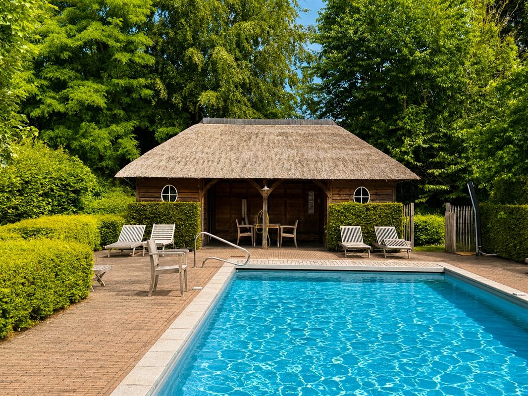 Appartement 2/3ch D’EXCEPTION avec 3 terrasses et piscine!