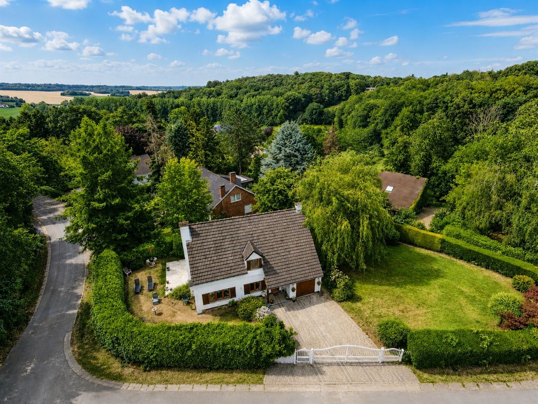 Jolie Villa dans un clos prisé !!