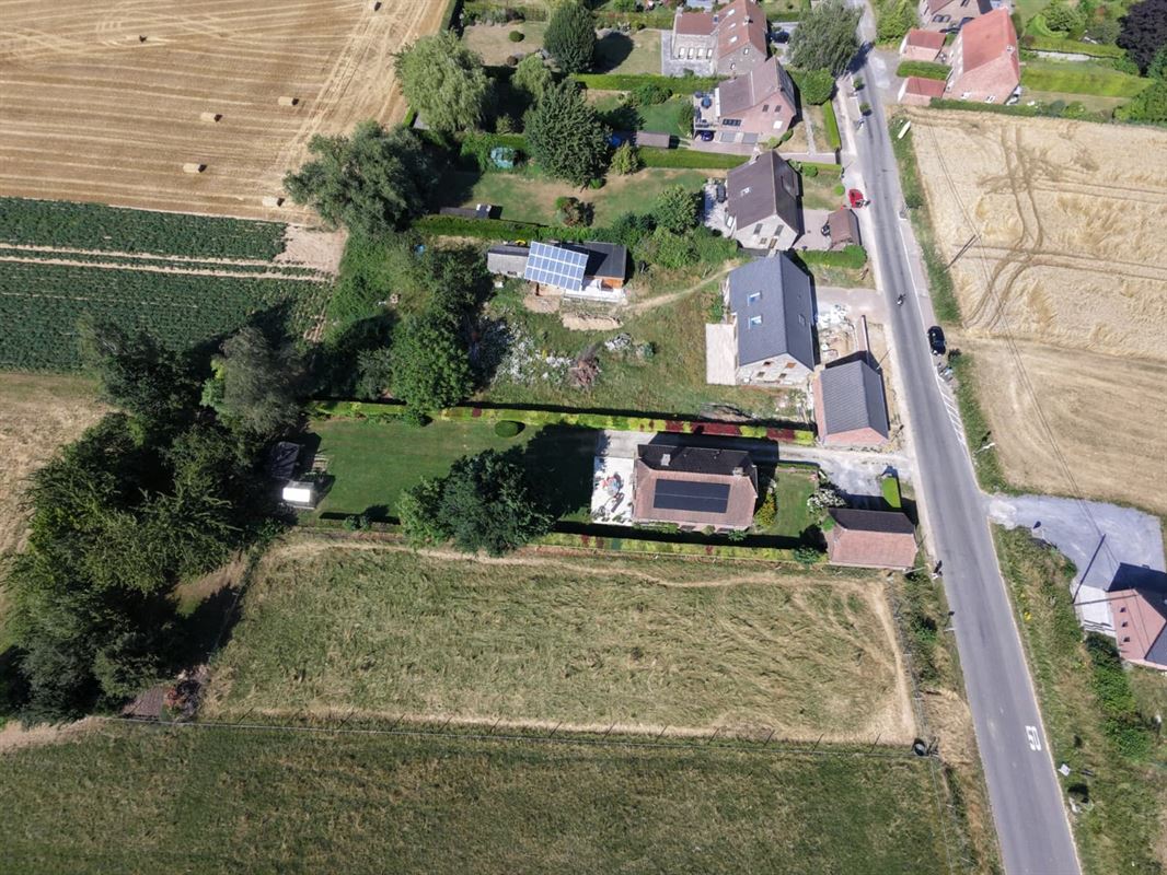 Terrain à bâtir de 15,57 ares !!