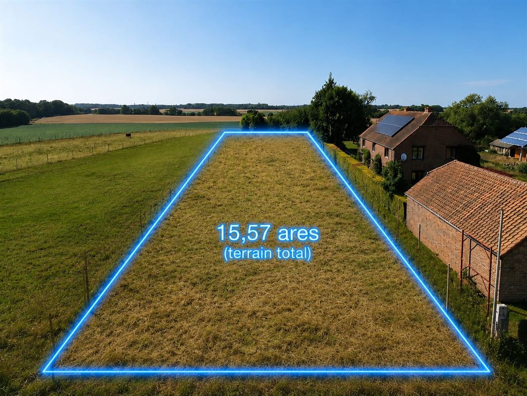 Terrain à bâtir de 15,57 ares !!