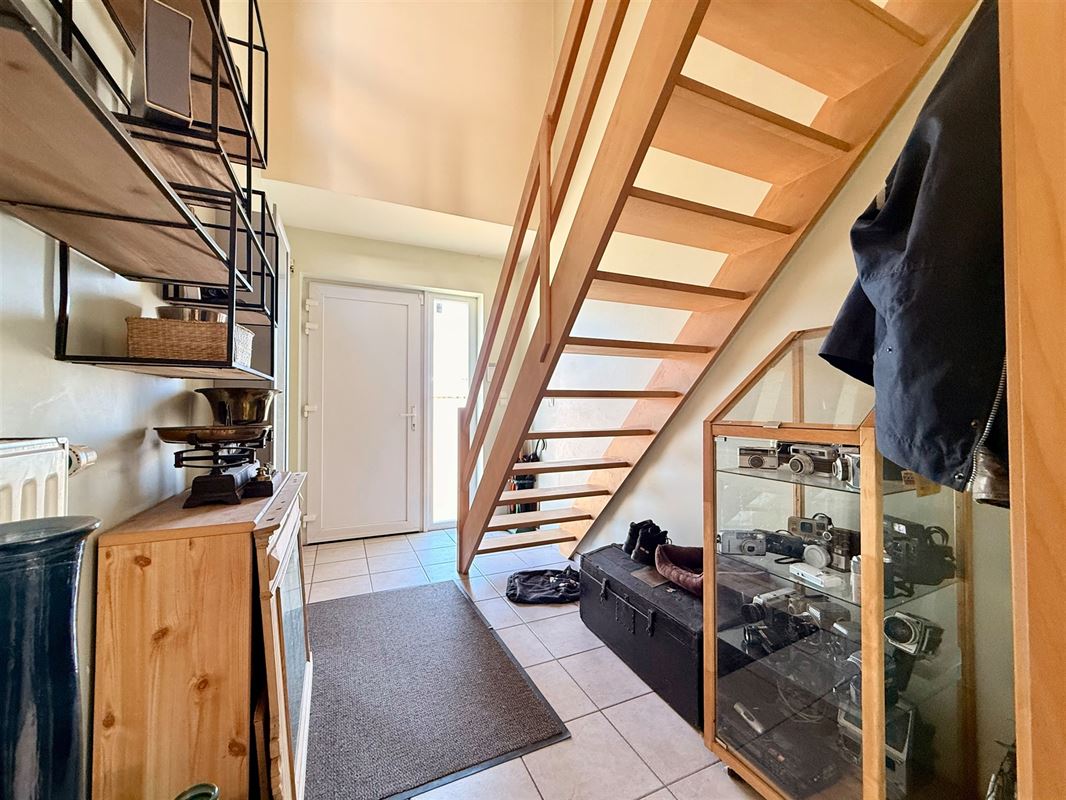 Jolie maison avec grand jardin à Grand-Leez
