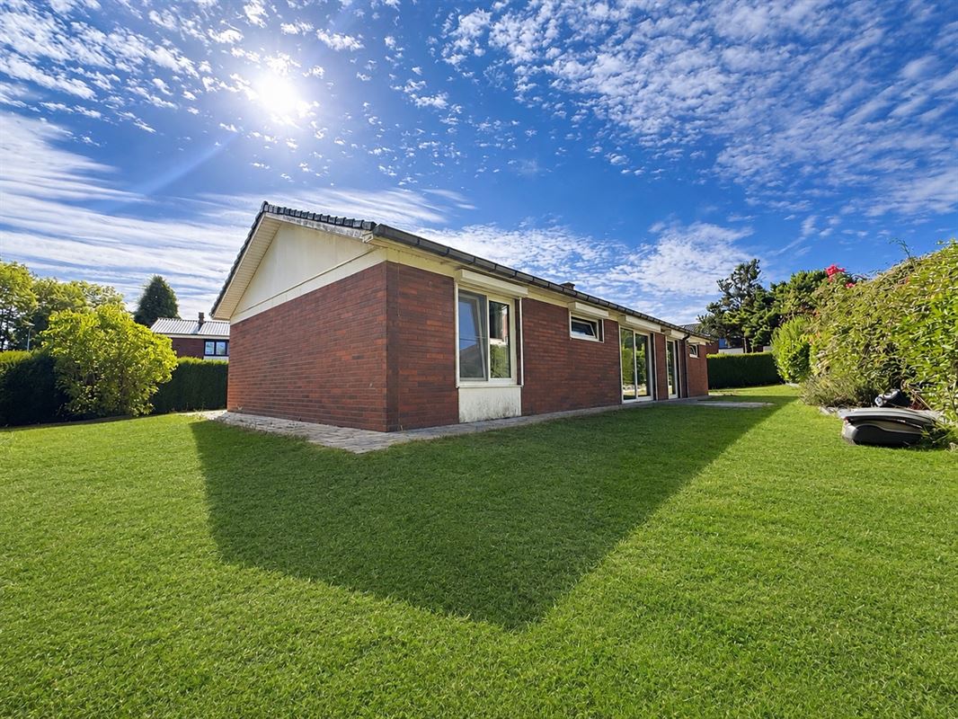MAISON DE PLAIN-PIED - CALME - JARDIN