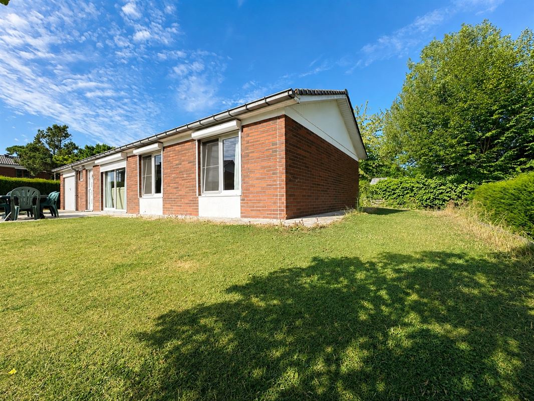 MAISON DE PLAIN-PIED - CALME - JARDIN