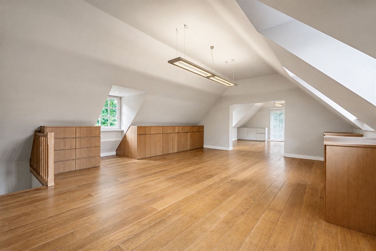MAISON D’ARCHITECTE – 680 M² – 6 CH. – 51 ARES – ESPACE WELLNESS