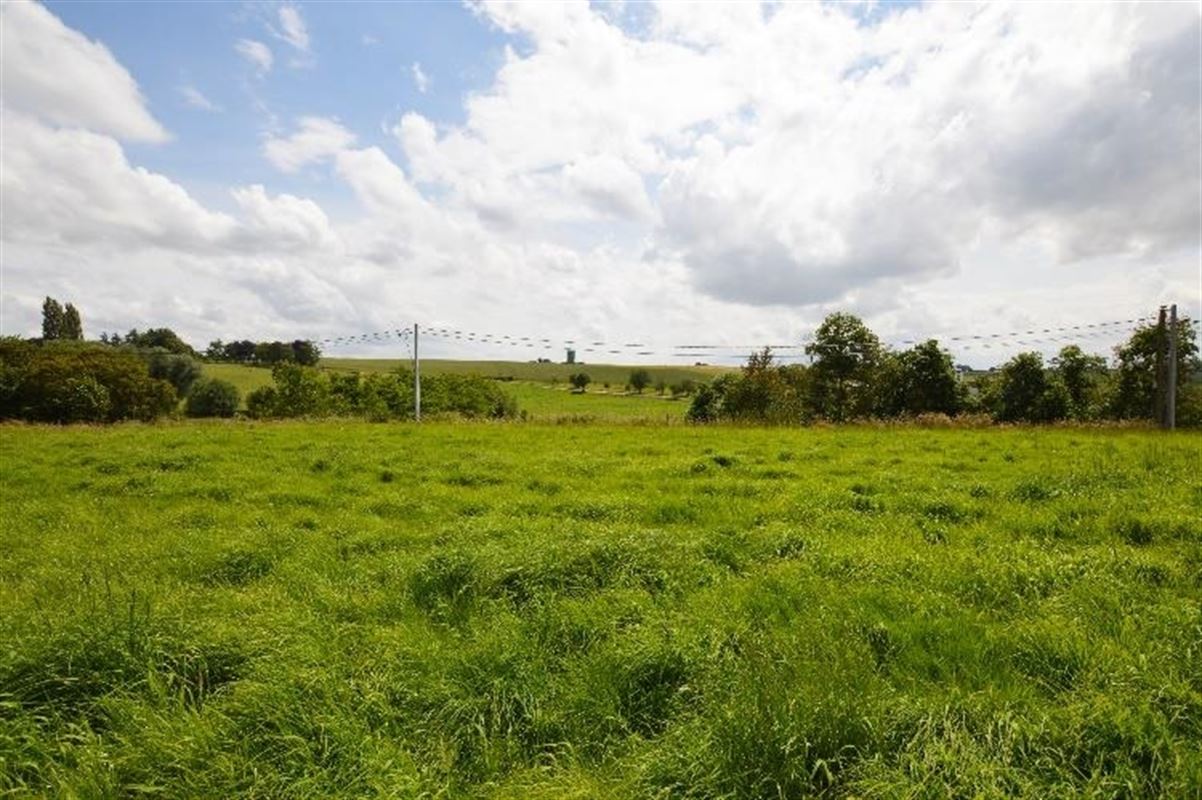 Terrain à bâtir de 26 ares à Incourt
