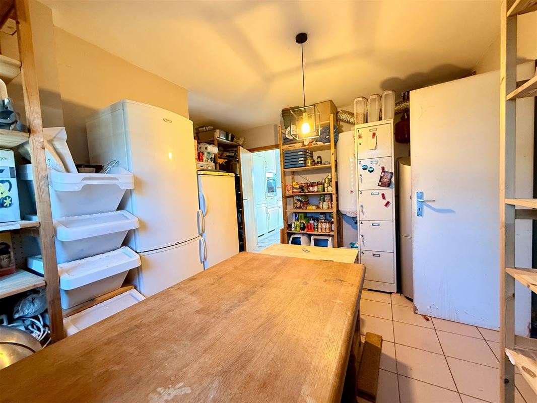 Jolie maison avec grand jardin à Grand-Leez
