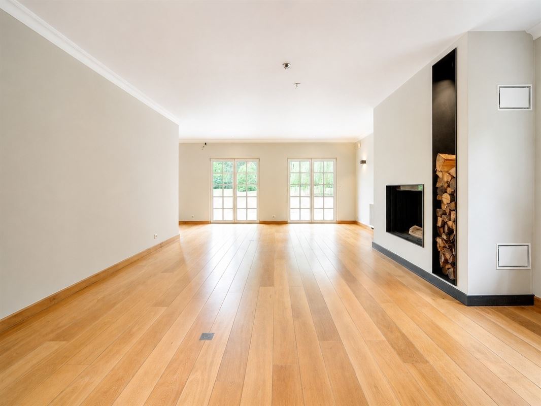 MAISON D’ARCHITECTE – 680 M² – 6 CH. – 51 ARES – ESPACE WELLNESS