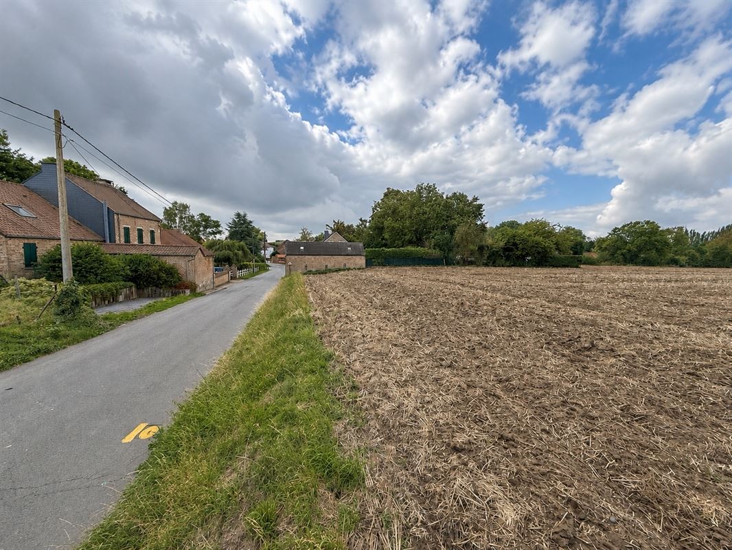 Building plot
