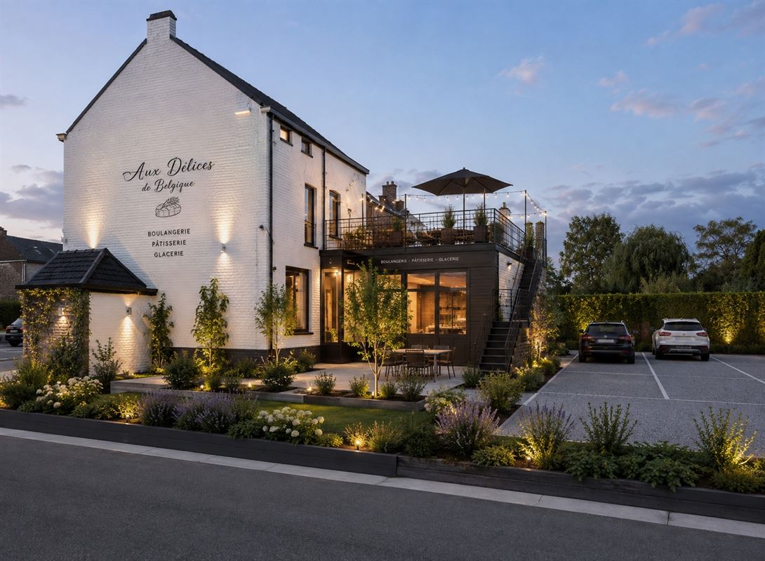 Immeuble de rapport - 2 logements + commerce
