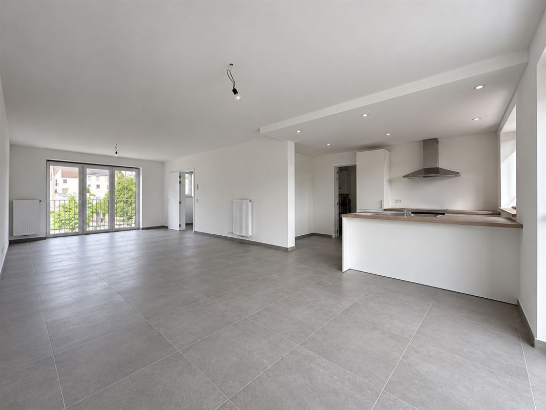 Appartement 2 chambres avec terrasse!