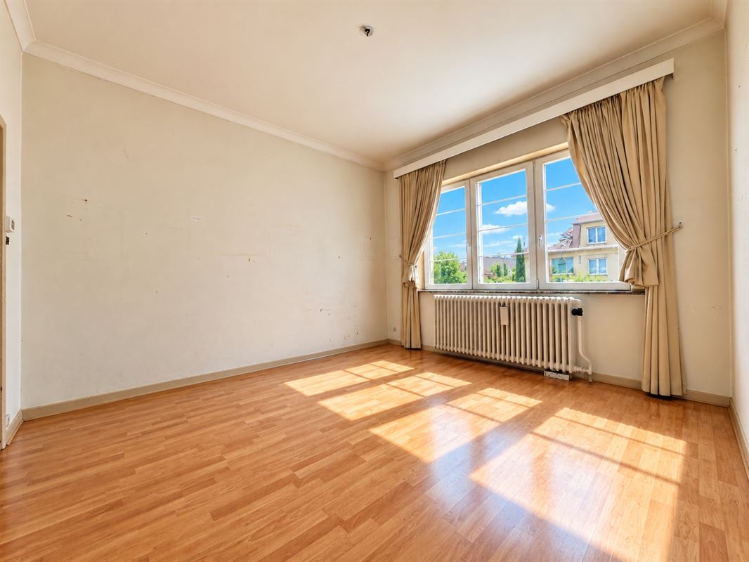 MAISON BEAU POTENTIEL - à renover