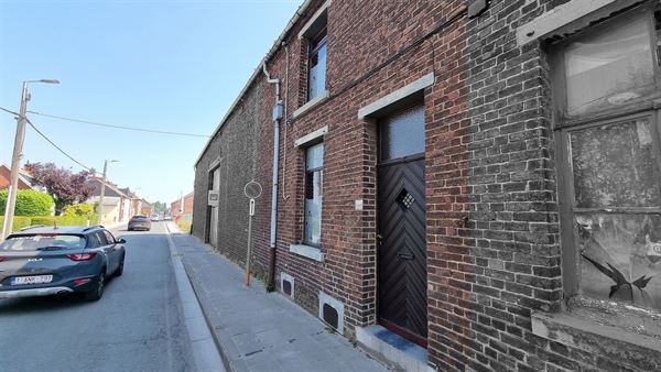 Maison à rénover + jardin