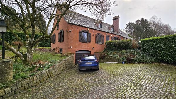 VENDU - PLUS DE VISITE - Jolie villa avec piscine et jardin