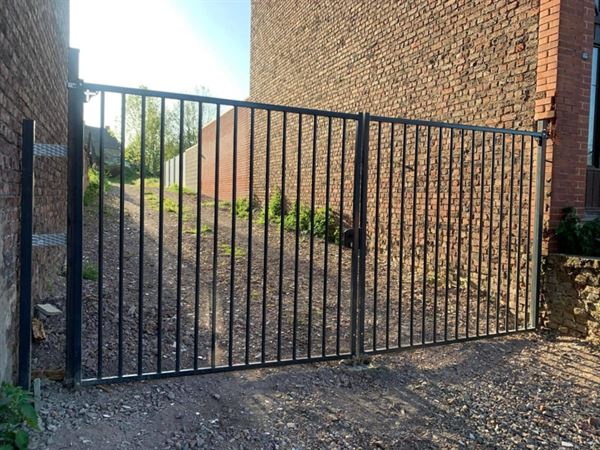 Terrain à bâtir de 8 ares 81 centiares 