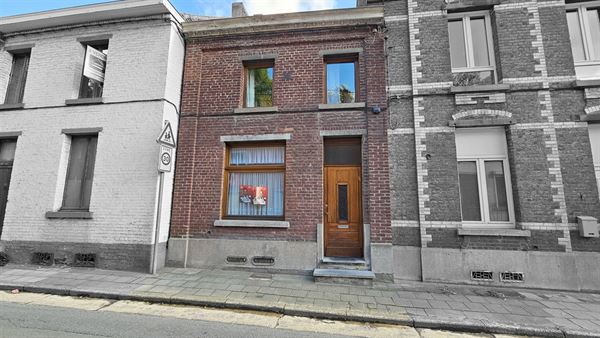 Maison à rénover + jardin