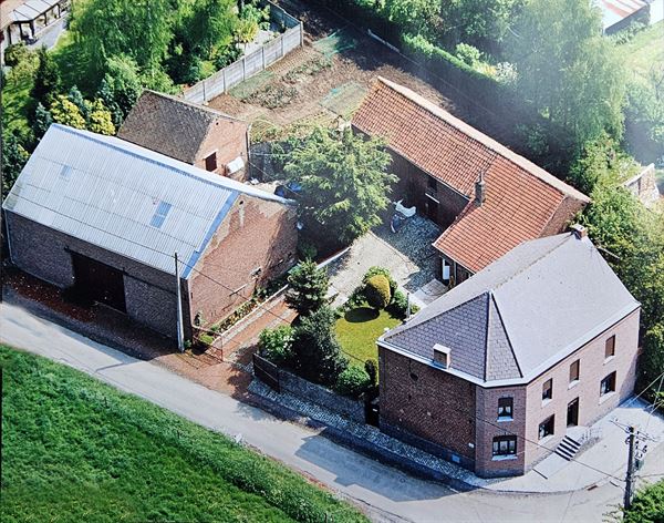 SOUS OPTION - PLUS DE VISITE - Propriété avec grange, habitation et annexes