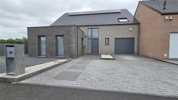 Très chouette maison de construction récente