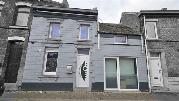 Maison à rafarichir + espace indépendant et jardin