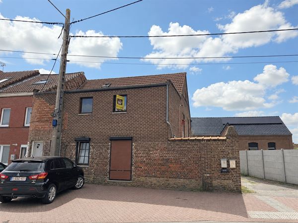 Immeuble de rapport de 3 appartements loués. 