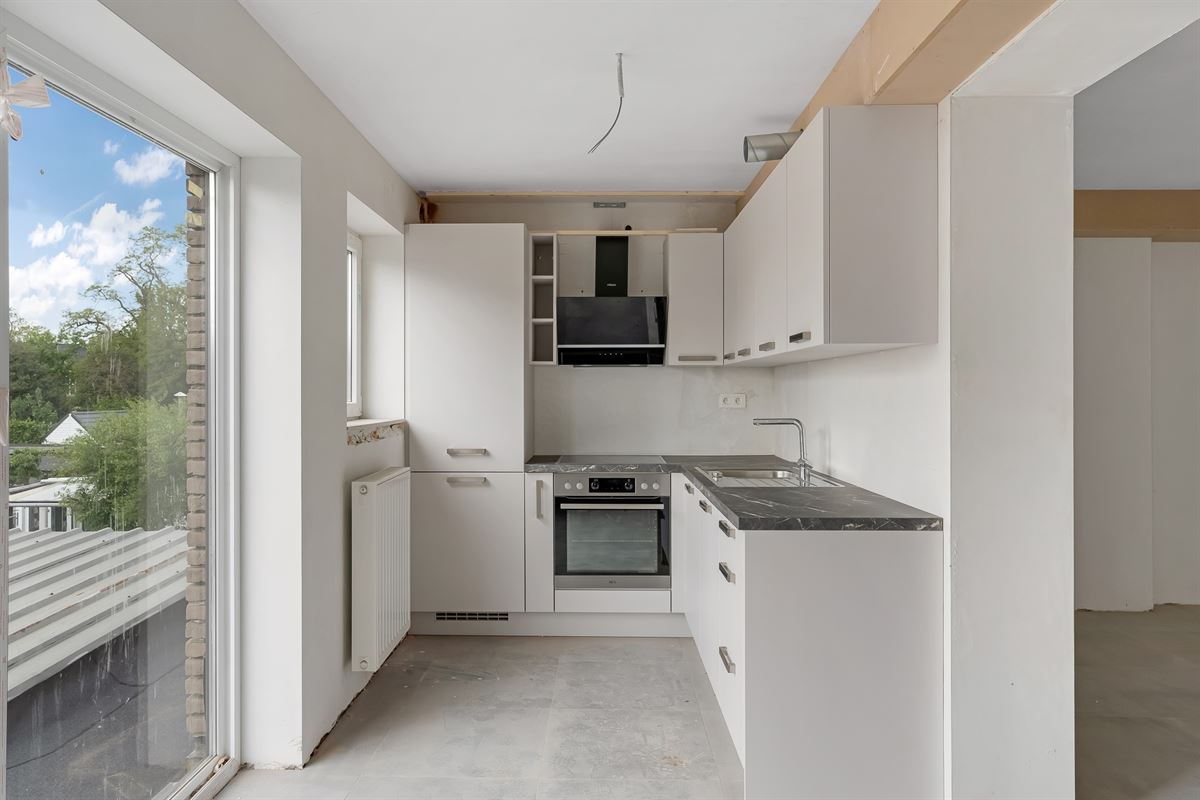 NIEUWBOUWAPPARTEMENT MET 2 SLAAPKAMERS EN ZUIDELIJK GEORIËNTEERD TERRAS