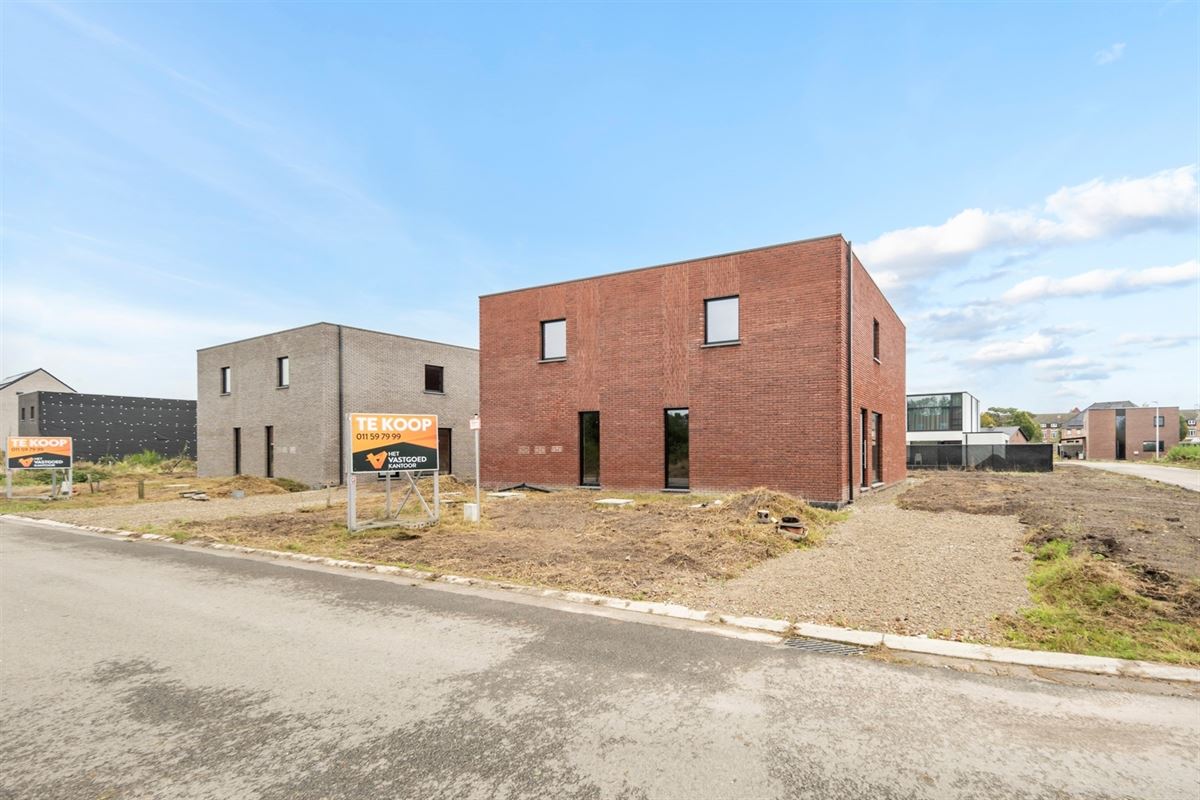 PROJECT ROGGESTRAAT PEER