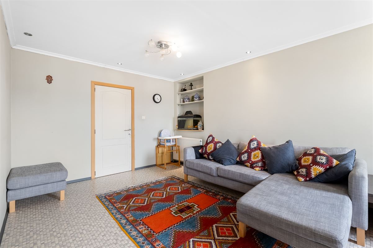 DUPLEX APPARTEMENT MET 2 SLAAPKAMERS TE PAAL