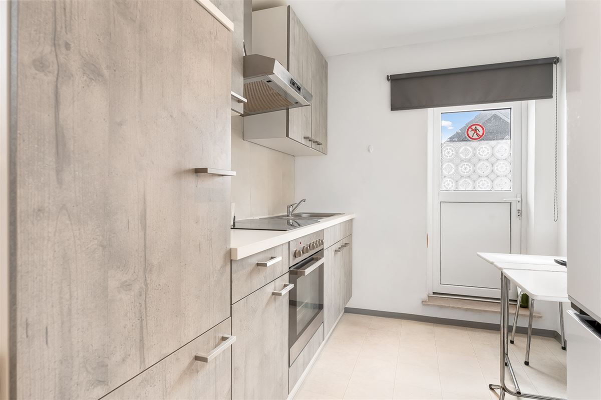 DUPLEX APPARTEMENT MET 2 SLAAPKAMERS TE PAAL