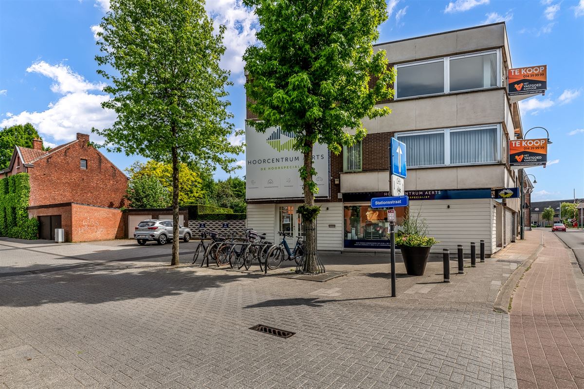UNIEK APPARTEMENT (215M2!) MET VERANDA, TUIN, 4 SLPKS EN LIFT IN CENTRUM BALEN