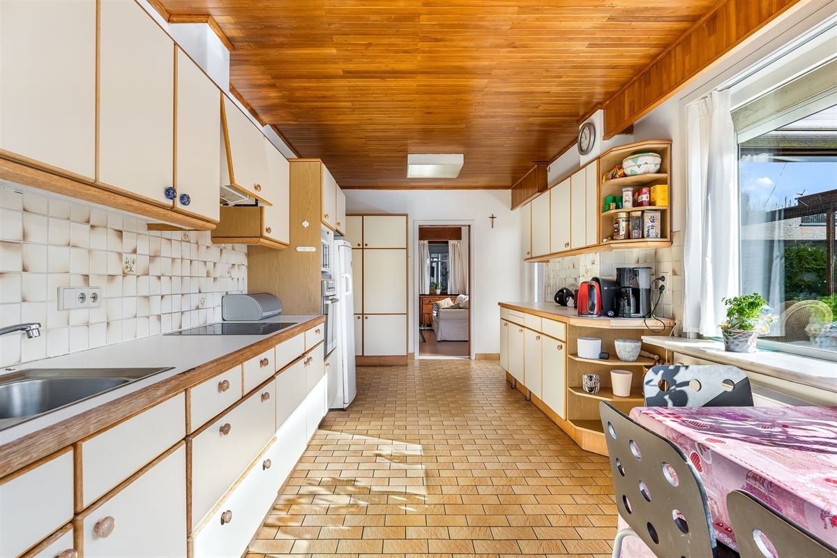 WONING OP UITZONDERLIJK PERCEEL PAL IN HET CENTRUM VAN BALEN