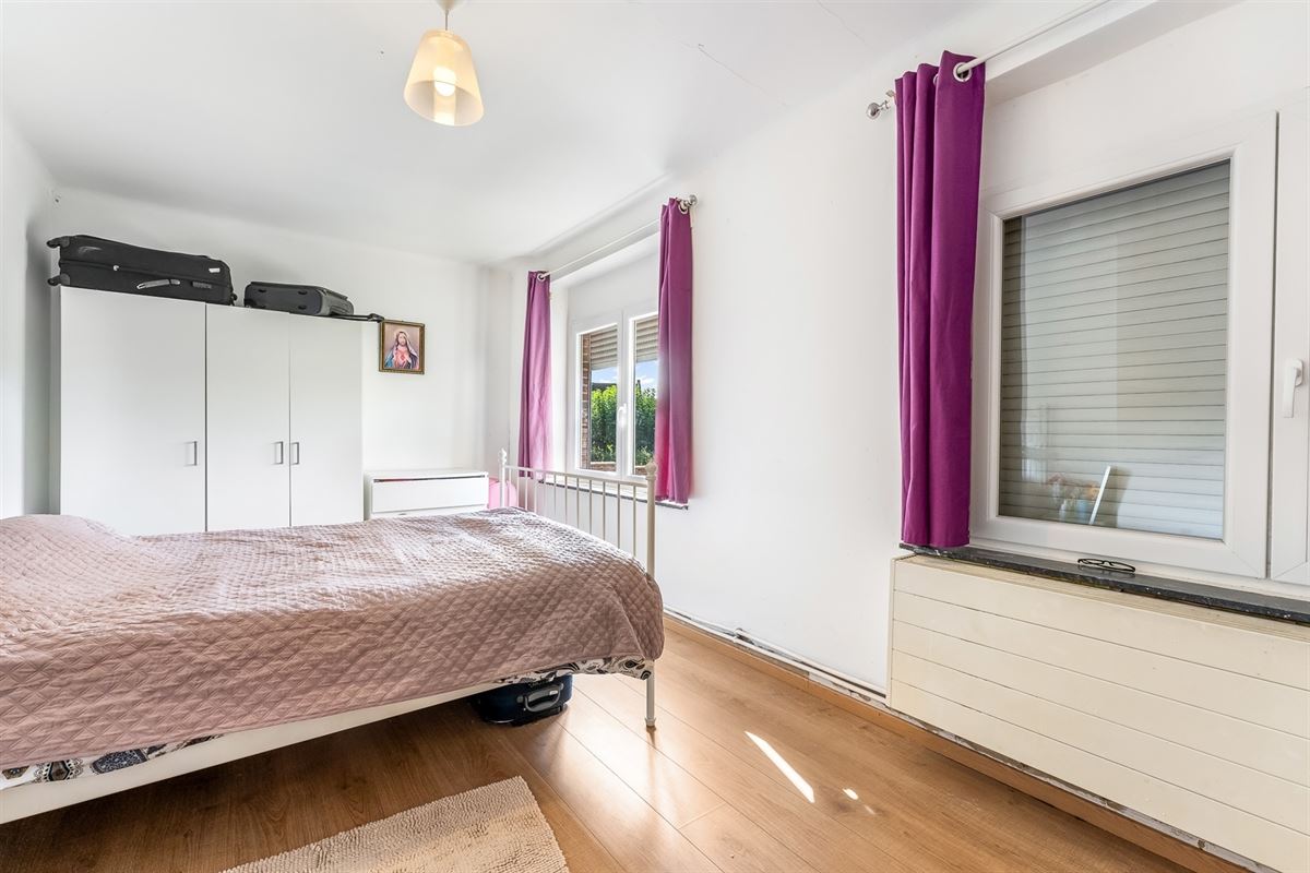 WONING OP UITZONDERLIJK PERCEEL PAL IN HET CENTRUM VAN BALEN