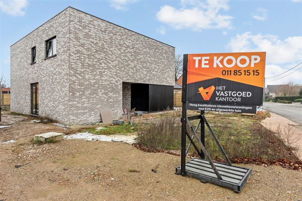 HOOG KWALITATIEVE NIEUWBOUWWONING OP CENTRALE LIGGING IN KOERSEL