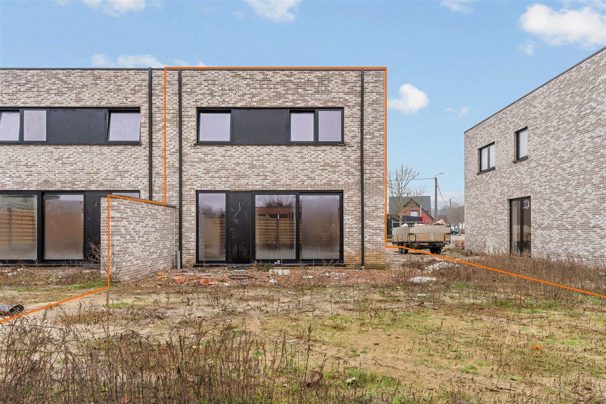 HOOG KWALITATIEVE NIEUWBOUWWONING OP CENTRALE LIGGING IN KOERSEL