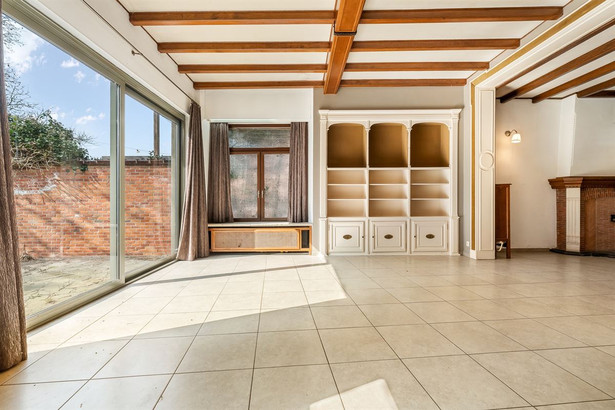 RUIM APPARTEMENT VAN 199 M² MET 2 SLAAPKAMERS, TUIN EN TERRAS OP TOPLOCATIE IN BALEN CENTRUM!