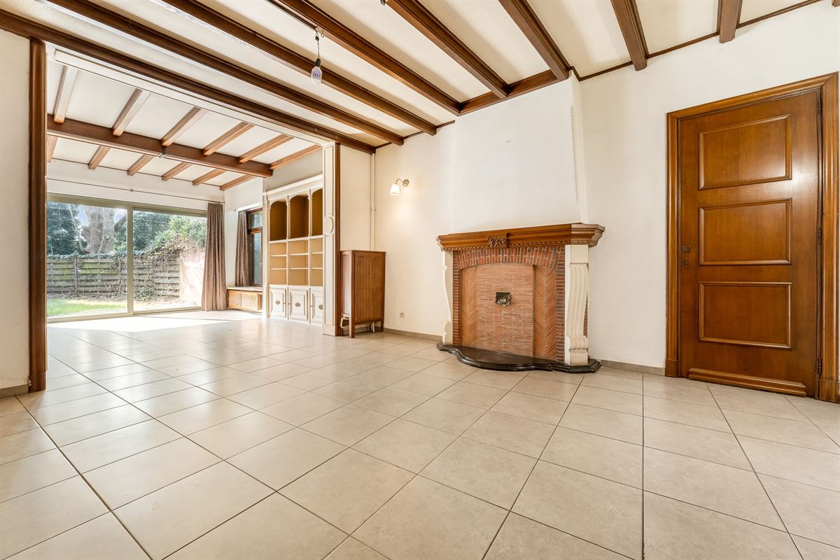 RUIM APPARTEMENT VAN 199 M² MET 2 SLAAPKAMERS, TUIN EN TERRAS OP TOPLOCATIE IN BALEN CENTRUM!